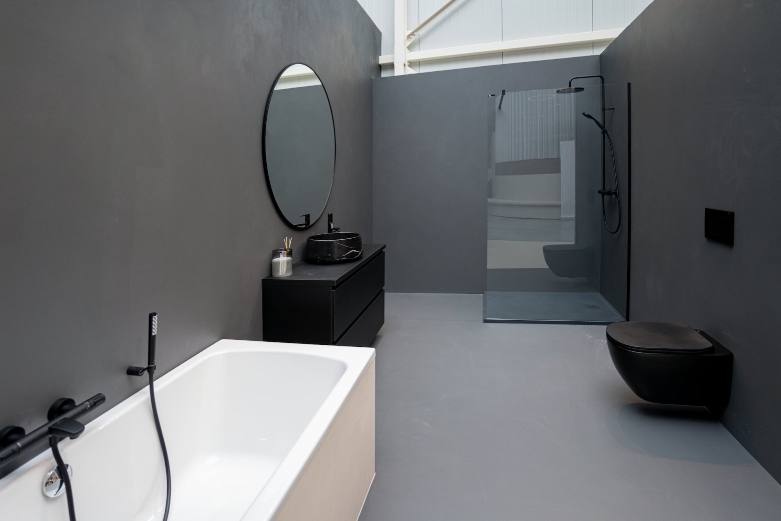 Oorspronkelijke toonzaalfoto van Noir Chic