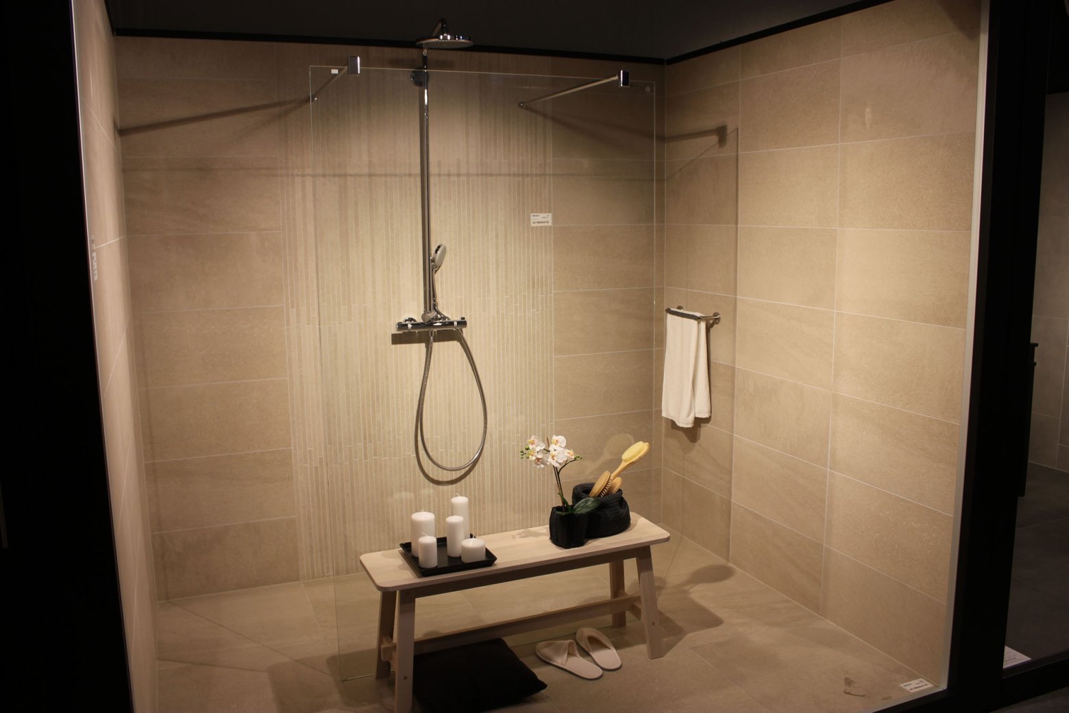 Interieur van de toonzaal in boortmeerbeek